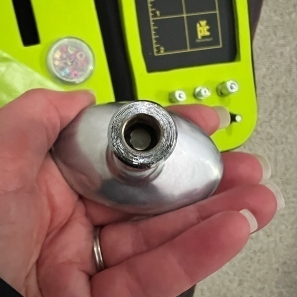 Provo Craft hammerless hole punch and eyelet setter like new - Picture 6 of 11